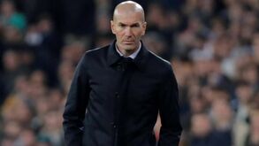 Zidane revela motivo por que recusa treinar clubes ingleses: «Sei que há treinadores que aceitam...»