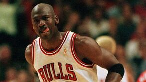 Dominique Wilkins recorda duelos com Michael Jordan: «Era como se estivesse possuído...» 