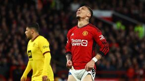 Fenerbahçe de José Mourinho atento à situação de Antony