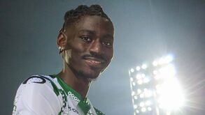 Luís Asué brilha no empate entre Guiné Equatorial e Togo