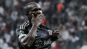 Oficial: Aboubakar de saída do Besiktas 