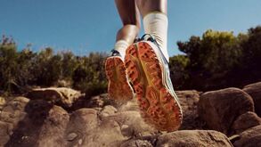 HOKA Speedgoat 6: um legado que se mantém bem vivo