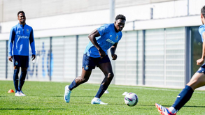 A prova dos 9: Omorodion, Namaso, Navarro e Gül obrigados a mostrar serviço no FC Porto