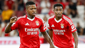 Benfica tem apenas quatro médios aptos para a receção ao Santa Clara