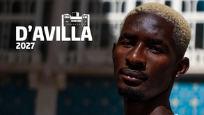 Oficial: Djé Tah D'avilla renova com a União de Leiria até 2027