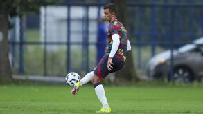 Henrique Araújo de fora por três semanas