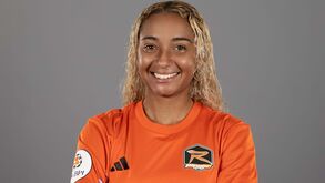 Racing Power reforça-se com ex-colega da brasileira Marta