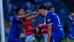 Al Hilal bate Al Riyadh nas estreias de João Cancelo e Marcos Leonardo