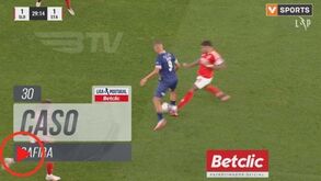 Safira ficou a sangrar após lance com Otamendi que antecedeu o golo do empate do Benfica