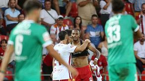 A crónica do AVS-Rio Ave, 1-0: Vasco romanceou estreia de Ochoa