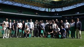 Sporting recebeu visita de comitiva da FIFA: «É a prova de que somos um bom exemplo para o Mundo do futebol»