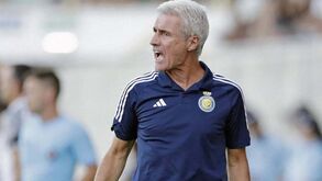 Oficial: Luís Castro já não é treinador do Al Nassr