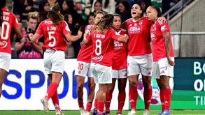Hammarby-Benfica, 1-2: classe silencia foguetes