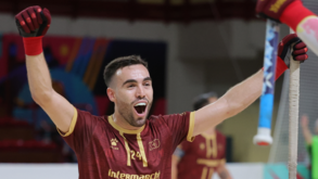 Nascimento da filha e ida ao Mundial: Vieirinha viveu semana intensa