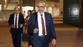 José Pereira da Costa explica continuação da AG: «Não fazia sentido interromper o processo»