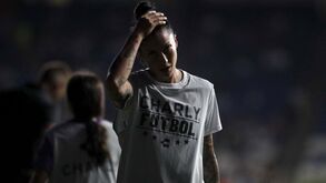 «Pareces o meu pai. És estúpida ou anormal?»: Jenni Hermoso denuncia mensagem de ódio