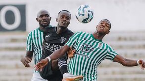 Lusitano de Évora-Académico de Viseu, 1-1 (3-2 pen.): lotaria saiu aos homens da casa