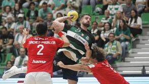 Sporting volta a dar uma lição ao Benfica com novo triunfo esmagador no dérbi