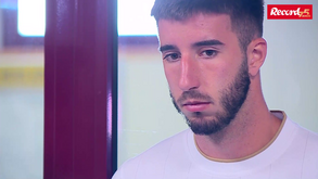 Leões ao lado dos bombeiros