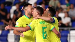 Brasil e Ucrânia avançam para os 'quartos' do Mundial