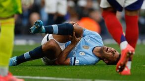 Manchester City confirma lesão de Rodri: médio pode ter época em risco