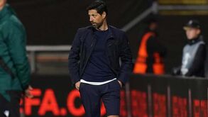 A tradição é para cumprir: Vítor Bruno de calções na Noruega