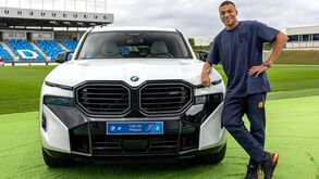 Plantel do Real Madrid recebe novos BMW: há modelos para todos os gostos