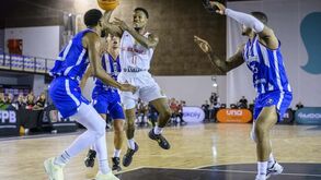 Federação de Basquetebol diz estar a trabalhar para resolver inscrição dos jogadores extracomunitários