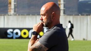 Marco Leite suspenso por insultos no final da partida com o 1º Dezembro