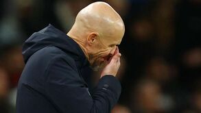 Ten Hag tem condições para seguir no Man. United? «Jogadores sabem que os donos não confiam nele e tem os dias contados»