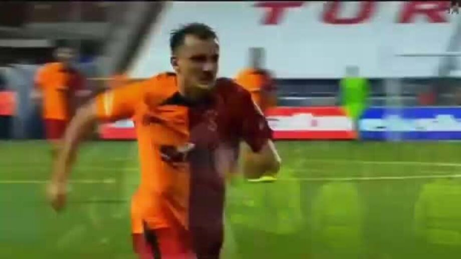 Jogador do Galatasaray é internacional e tem-se destacado na equipa de Istambul