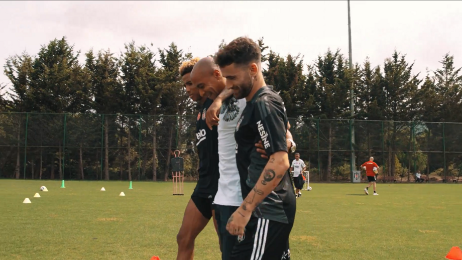 Os três jogadores passaram pelo Benfica
