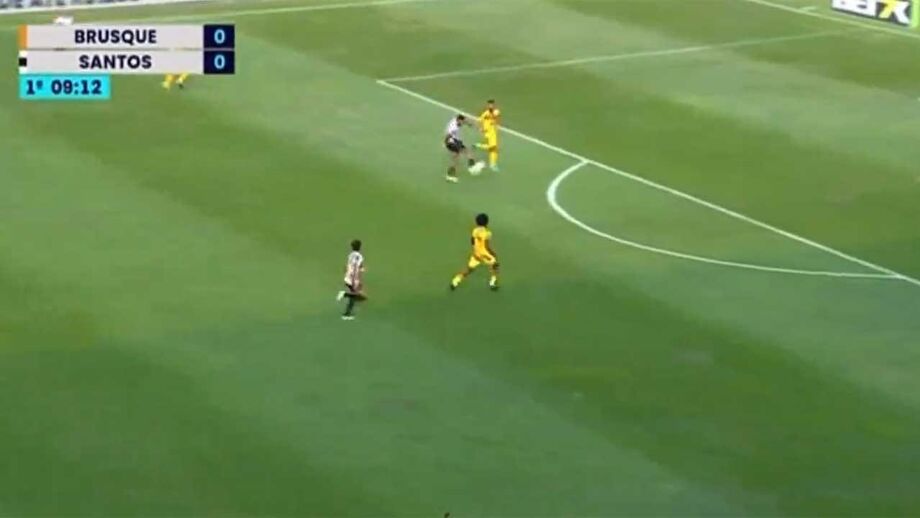 Wendel Silva fez o gosto ao pé na vitória sobre o Brusque