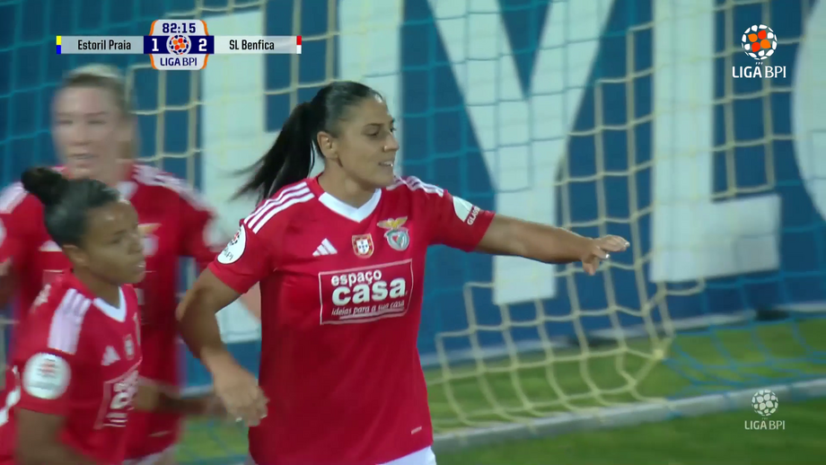 Águias venceram no António Coimbra da Mota antes da viagem para a Suécia