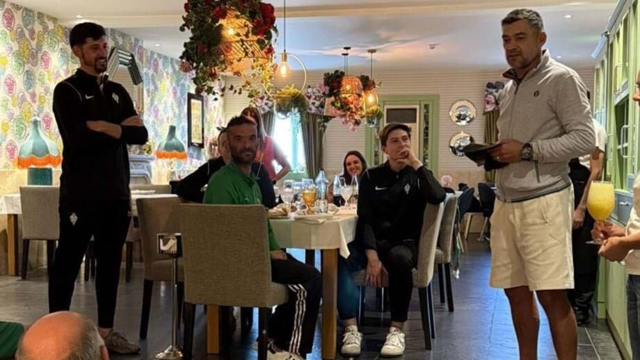 O que disse Sérgio Conceição a uma equipa dos distritais num restaurante
