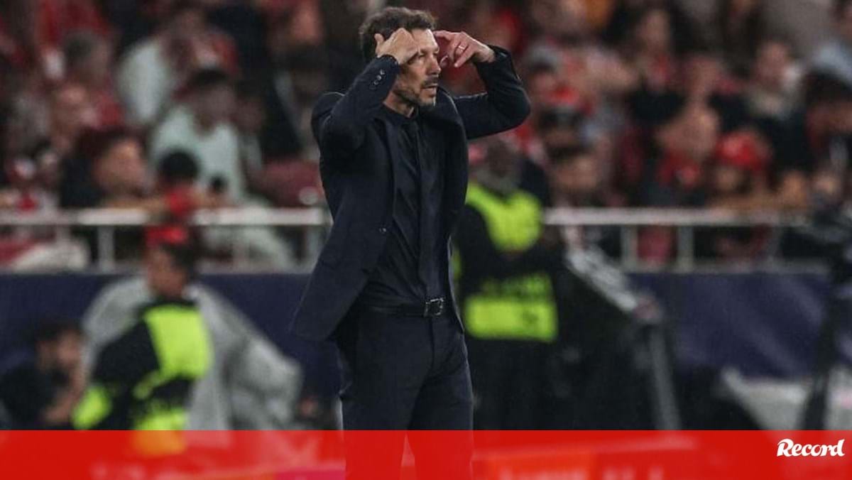 «Ouvir os adeptos gritar por Félix completou a humilhação a Simeone»