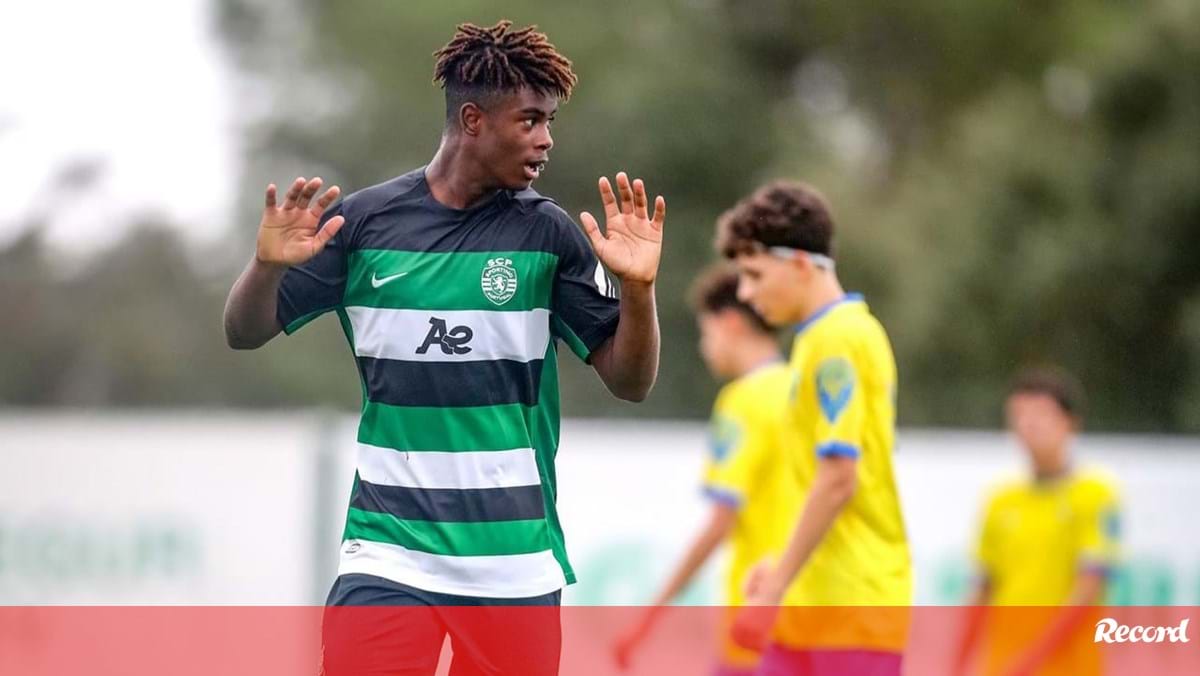 Sporting reforça o pleno mesmo à tangente