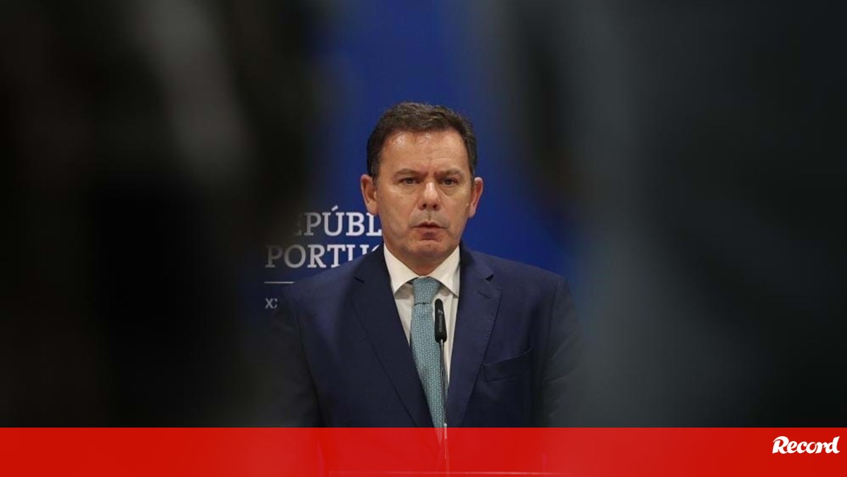 Governo aprova proposta final do OE'2025 na quinta-feira