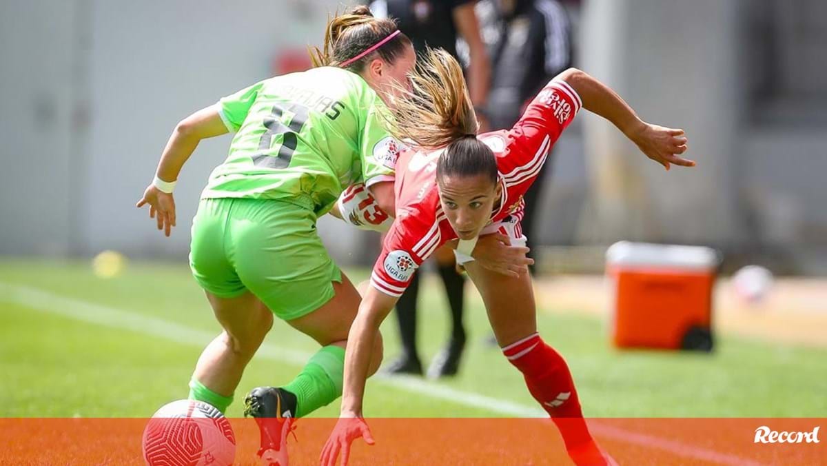 Bad weather affects the time change at Vilaverdense-Benfica