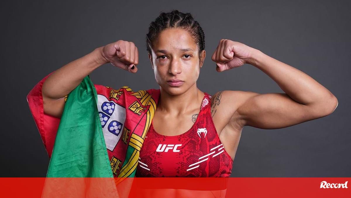 Jacqueline Cavalcanti renovou contrato com o UFC e já tem mais uma luta marcada