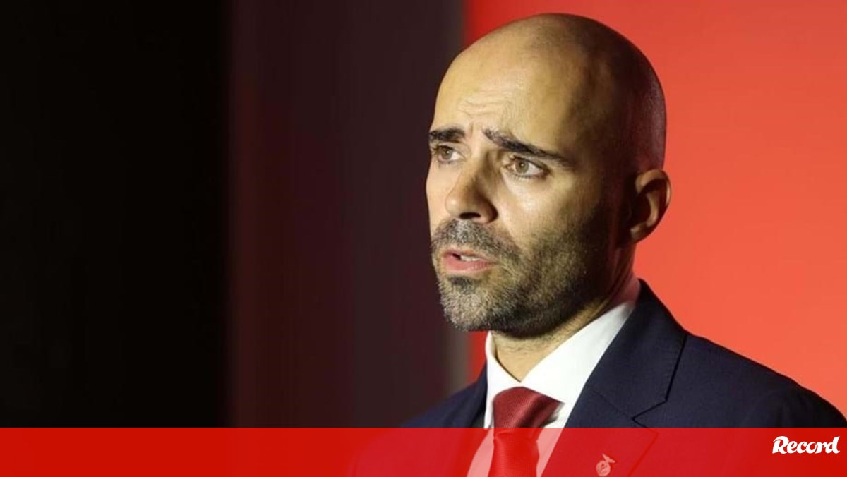 Manteigas apela a grande presença nas próximas AG: «Ajudaria a alcançar maiorias qualificadas»