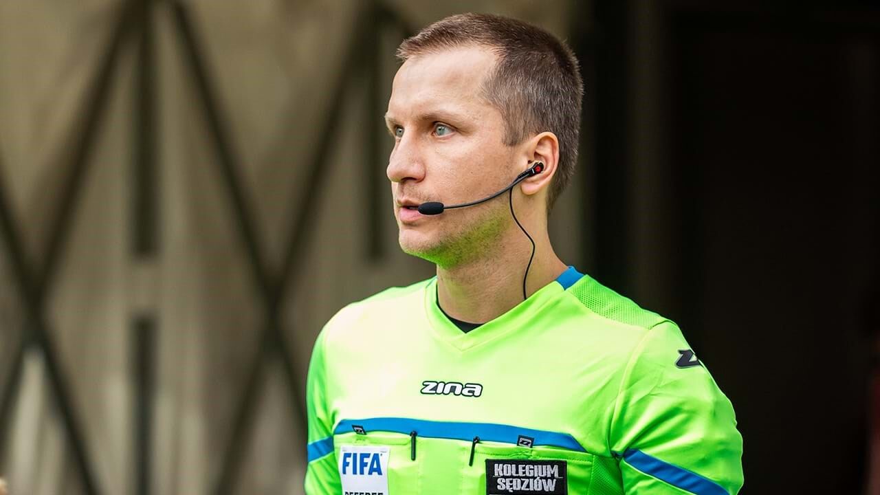 Bartosz Frankowski é um dos melhores árbitros polacos da atualidade