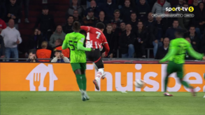 Contrariedade para o Sporting na Holanda: Diomande saiu lesionado