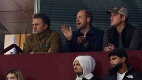 Príncipe William perdeu a voz... a gritar pelo Aston Villa
