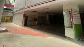 Recompra do Alvaláxia vai a votos este sábado em AG: veja o estado do piso superior do espaço