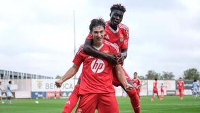 Líder Benfica supera Belenenses