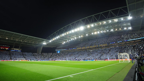 Os onzes de FC Porto e Sp. Braga para o jogo desta noite 