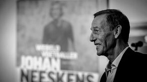Morreu Johan Neeskens, figura do futebol mundial