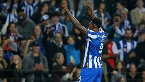 «Diego Simeone nunca falou com Samu»: espanhóis recordam passagem do avançado pelo At. Madrid