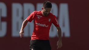 Depois de Zalazar, João Moutinho: médio quase de regresso aos trabalhos do Sp. Braga